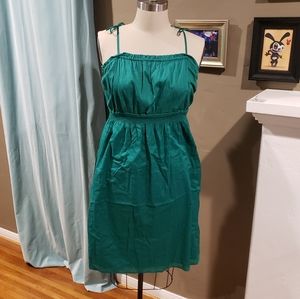 Green Old Navy strappy dress